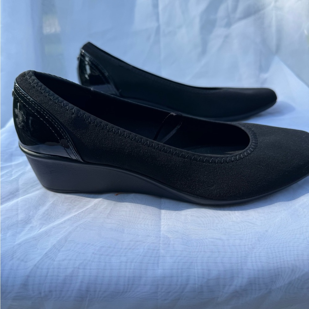 Anne Klein Black‎ Square-Toe wedged heel - Picture 3 of 5